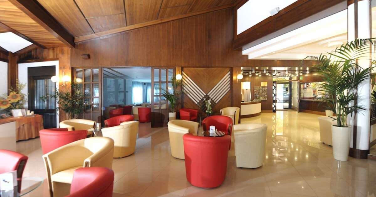 Een foto van het interieur van Hotel Le Balze Aktiv & Wellness