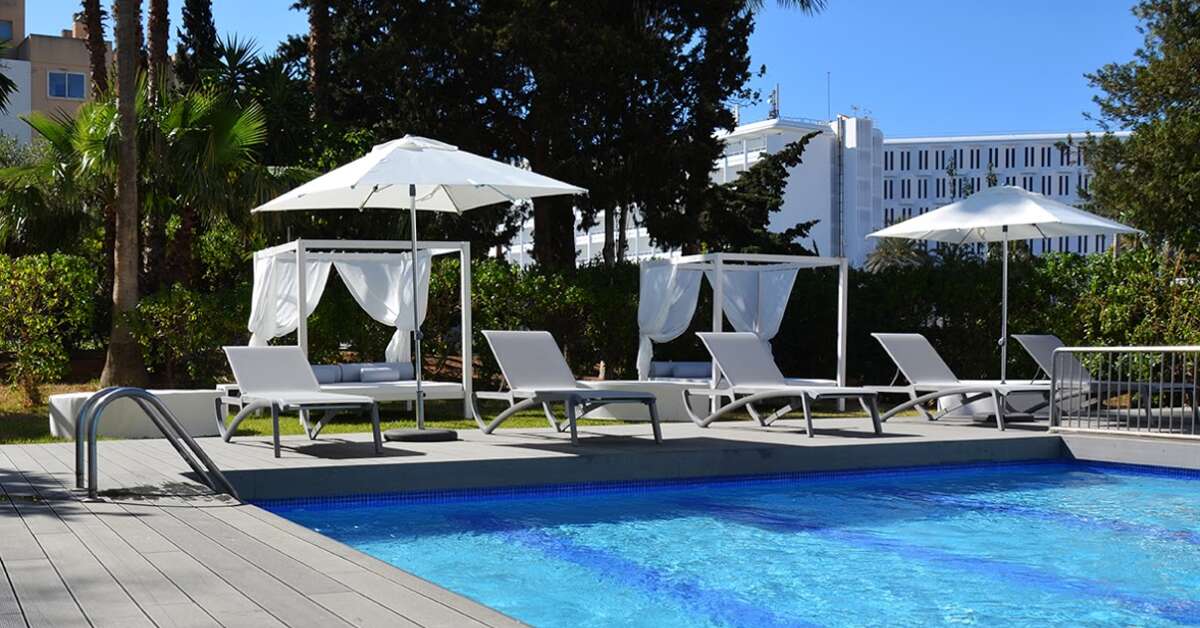 Een foto van het zwembad bij Appartementen Vibra Tivoli