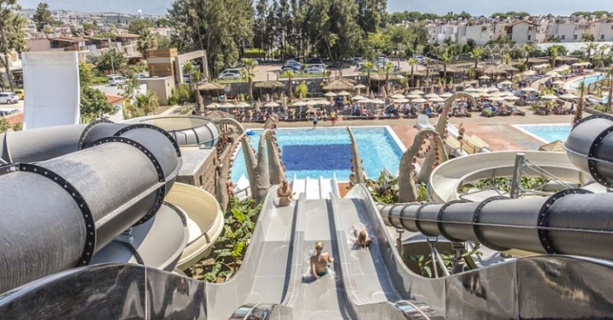 Ein Foto vom Pool im Atlantique Holiday Club