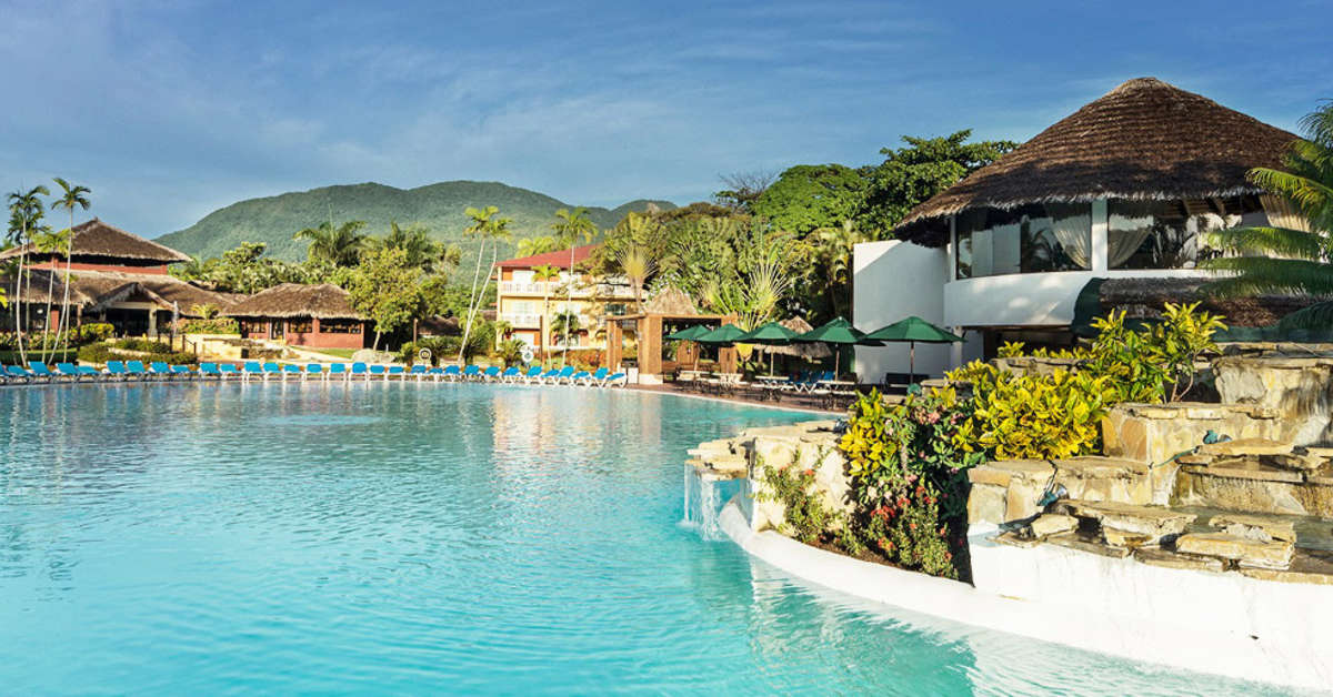Een foto van het zwembad bij Hotel Marien Puerto Plata