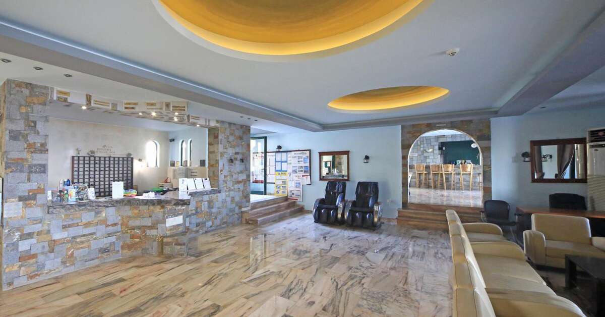 Een foto van het interieur van Diogenis Blue Palace