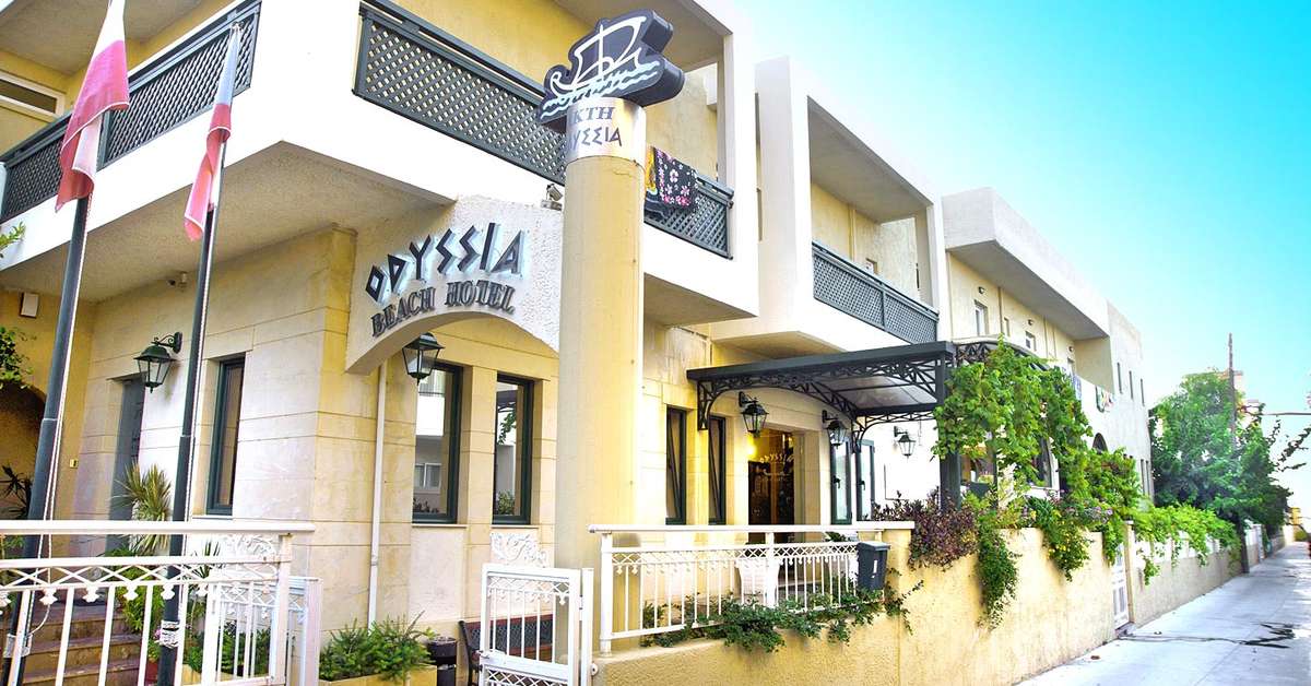 Een foto van de buitenkant van Odyssia Beach Hotel
