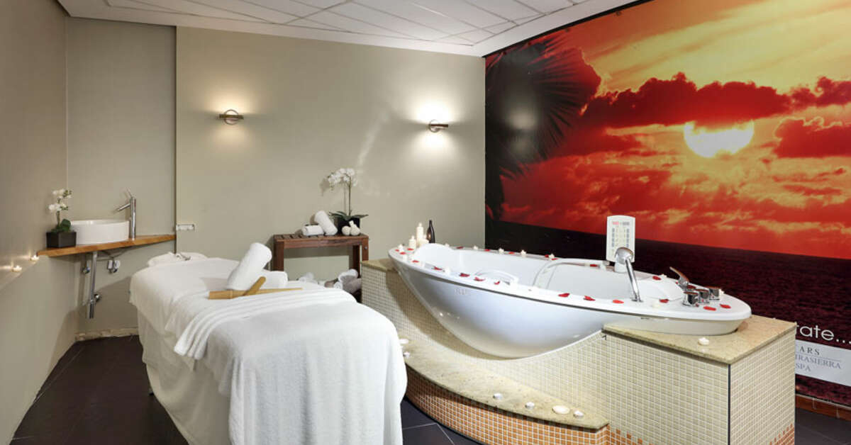 Een foto van de faciliteiten bij Eurostars Suites Mirasierra