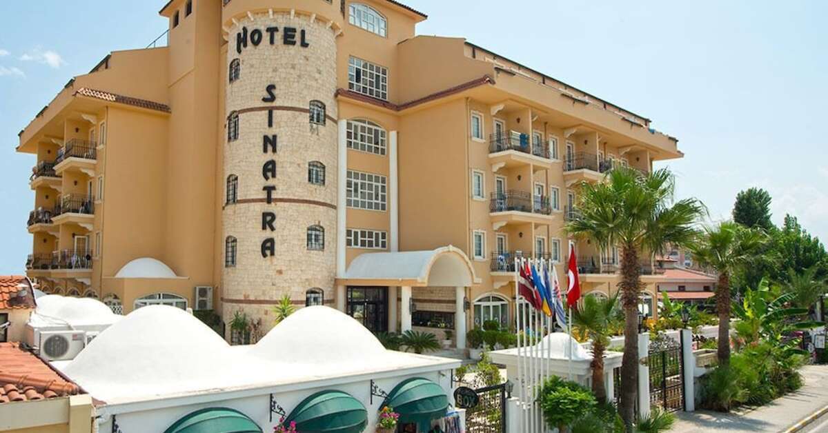 Een foto van de buitenkant van Hotel Sinatra