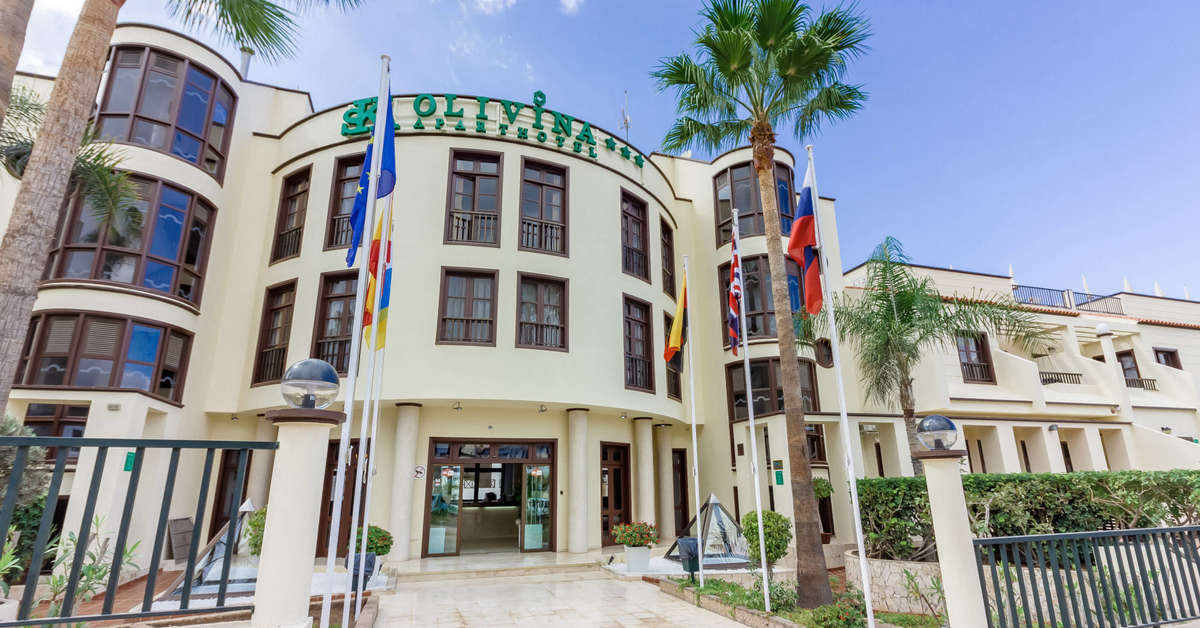 Ein Foto von der Außenansicht des Klayman Olivina Aparthotel