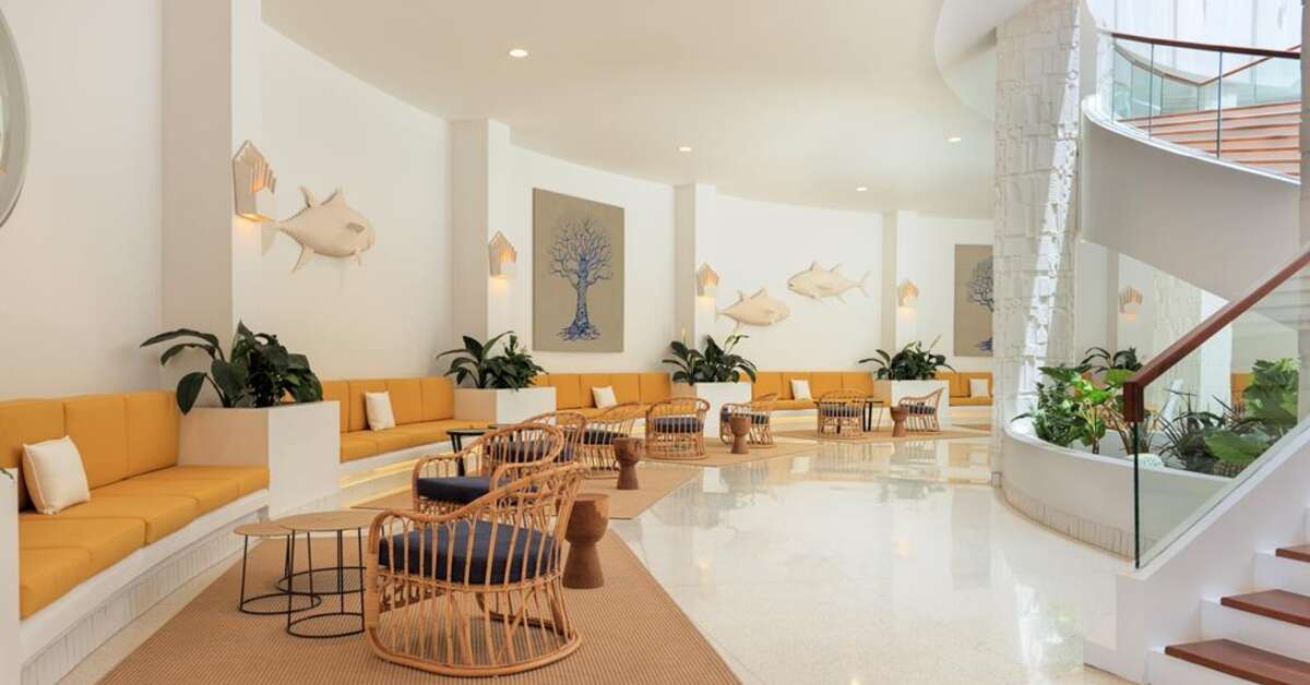 Een foto van het interieur van H10 Atlantic Sunset