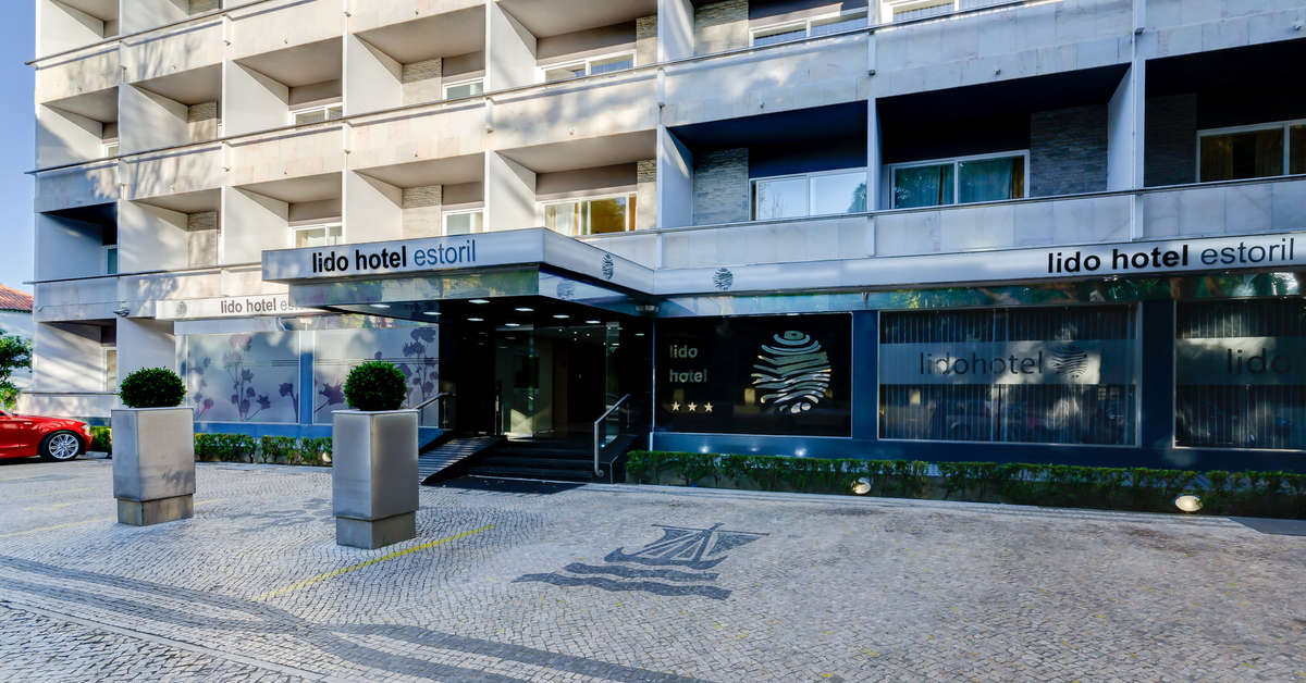 Een foto van de buitenkant van Hotel Lido