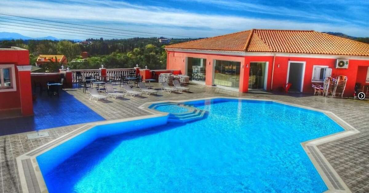 Een foto van het zwembad bij Paradiso Appartementen