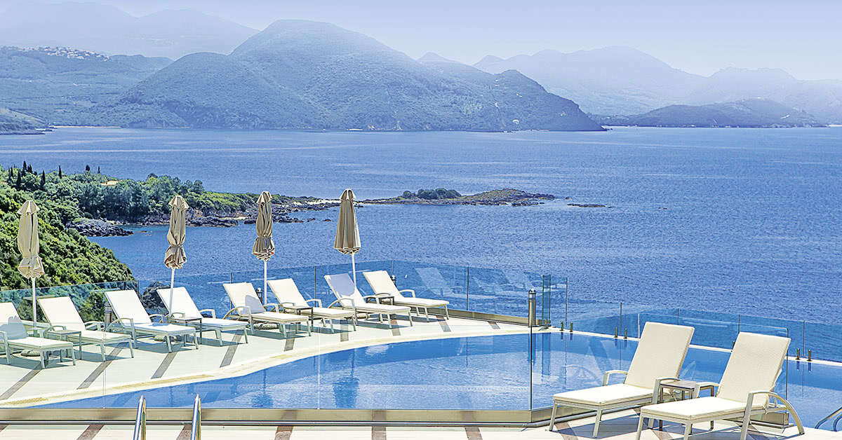 Een foto van het zwembad bij Sivota Diamond Spa Resort