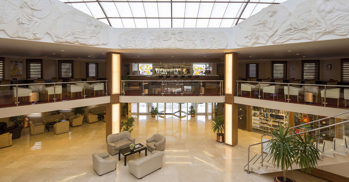 Een foto van het interieur van Richmond Ephesus Resort