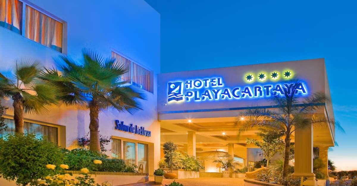 Een foto van de buitenkant van Playacartaya Hotel