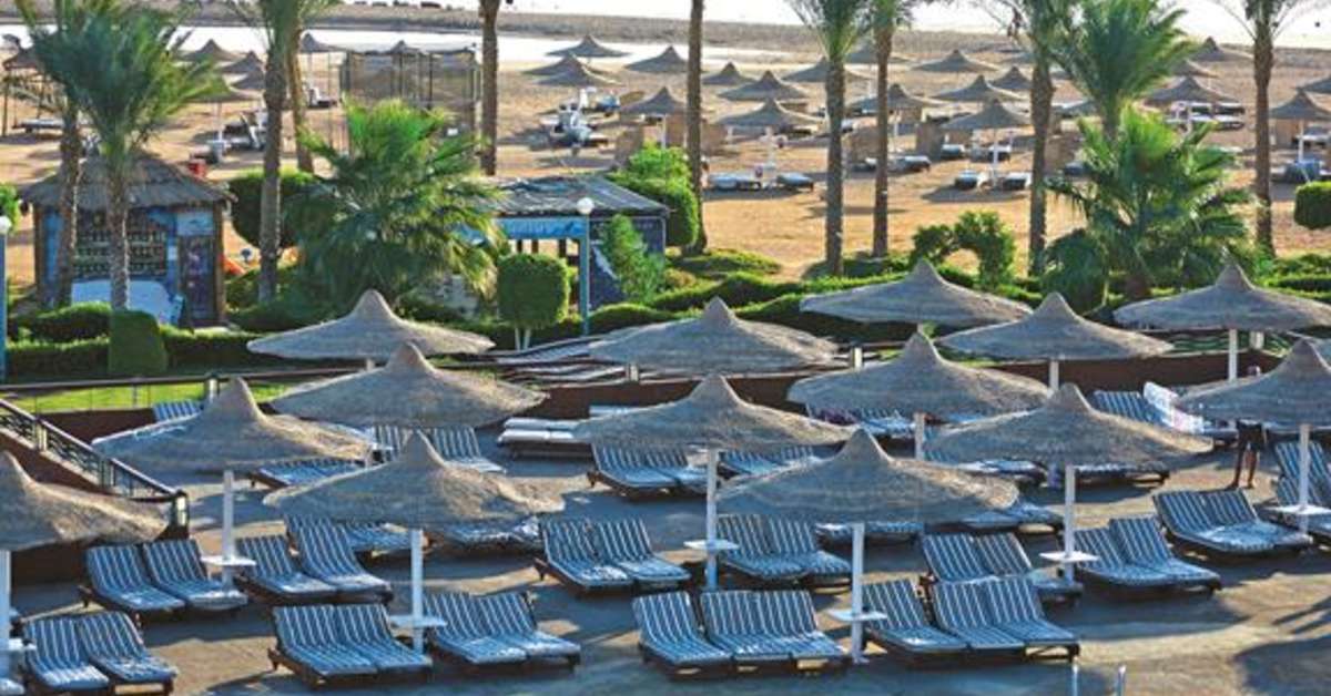 Ein Foto vom Pool im Coral Sea Holiday Village Red Sea