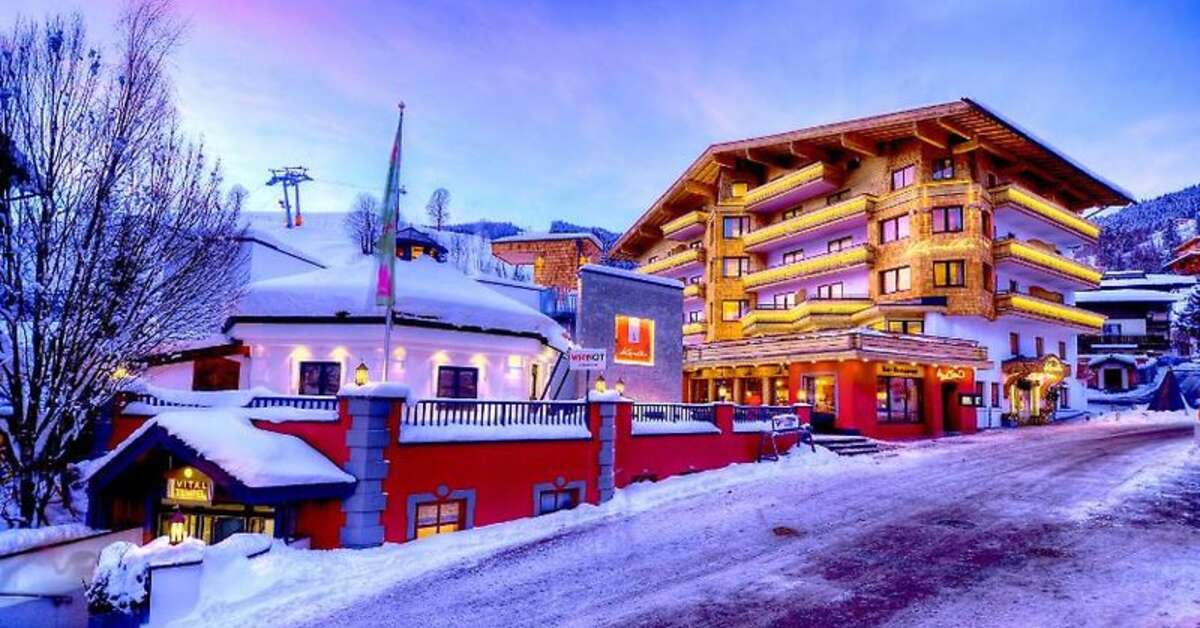 Een foto van de buitenkant van Hotel Kendler