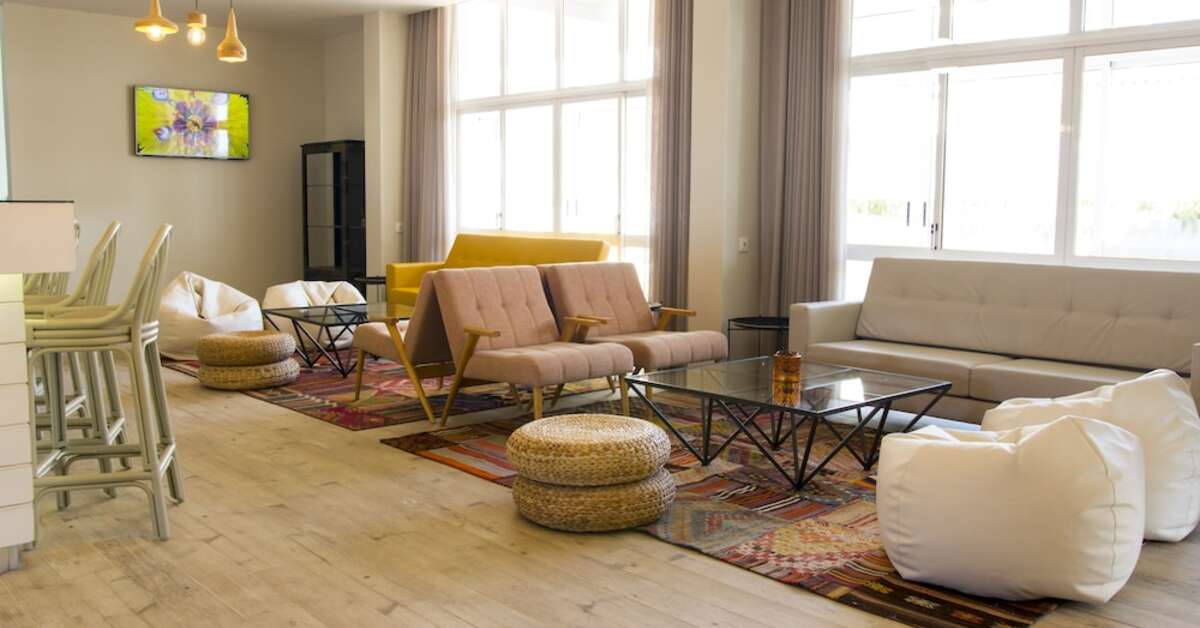 Een foto van het interieur van Star Inn Peniche