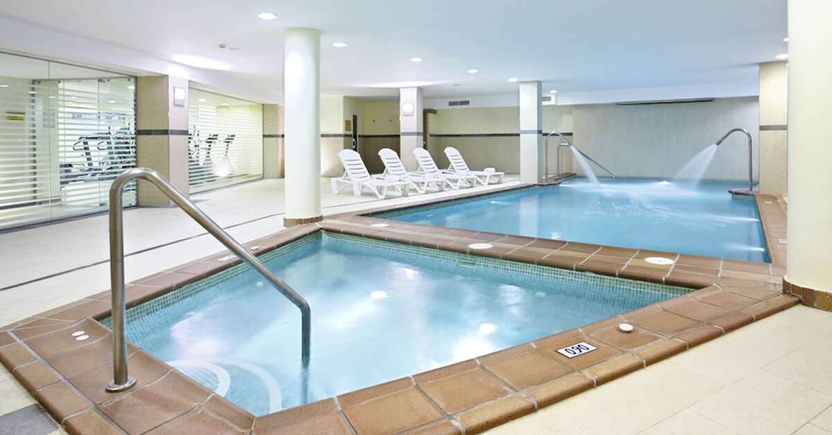 Ein Foto vom Pool im Grupotel Maritimo