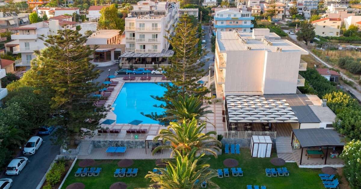 Een foto van het zwembad bij Hotel Marilena