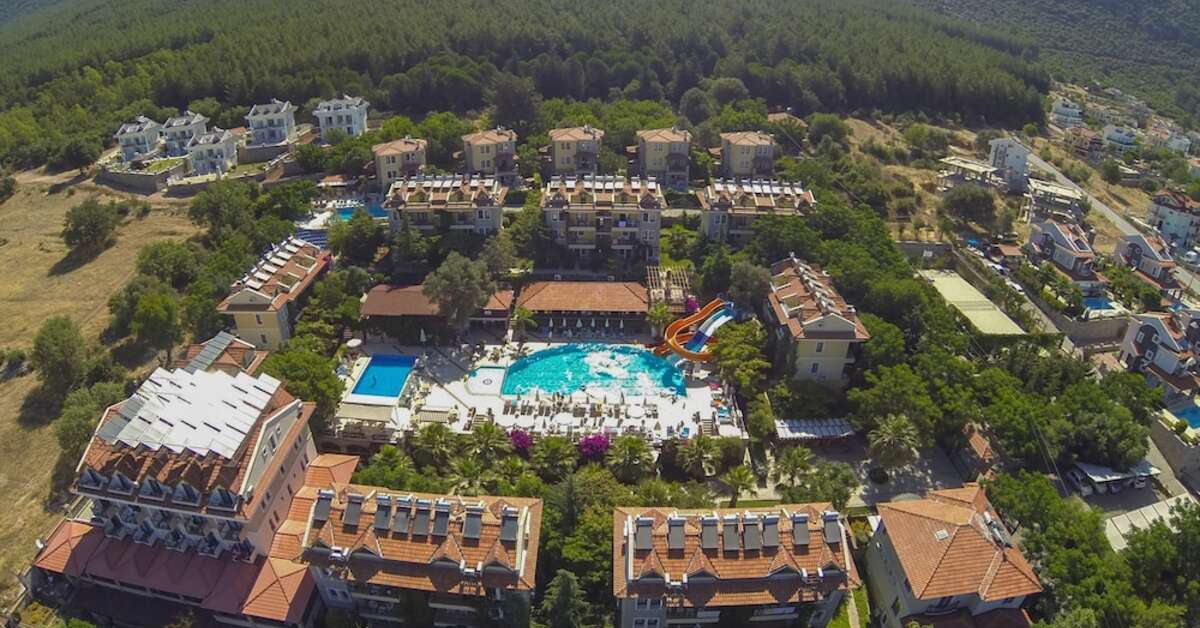 Een foto van Perdikia Hill