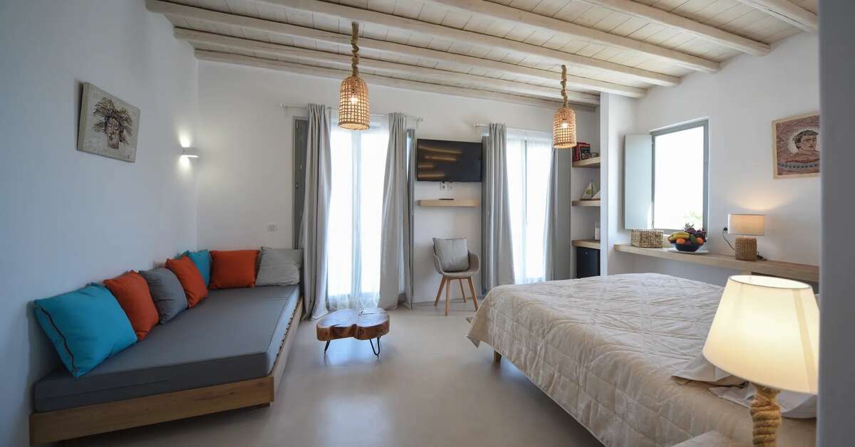 Een foto van Myconian Crown Suites