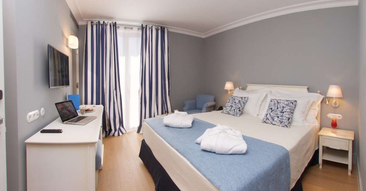 Een foto van een overzicht van Aenos Hotel