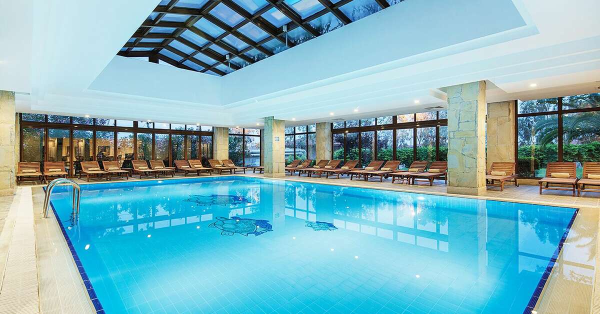 Een foto van het zwembad bij Alba Resort Hotel