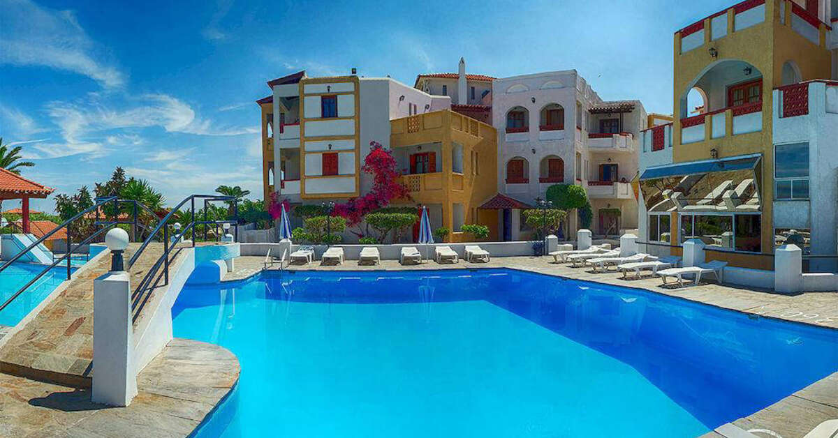 Een foto van het zwembad bij Anema by the Sea Guesthouse