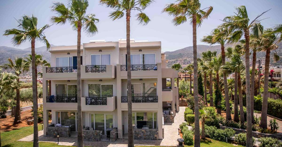 Een foto van de buitenkant van Aeolos Beach Resort