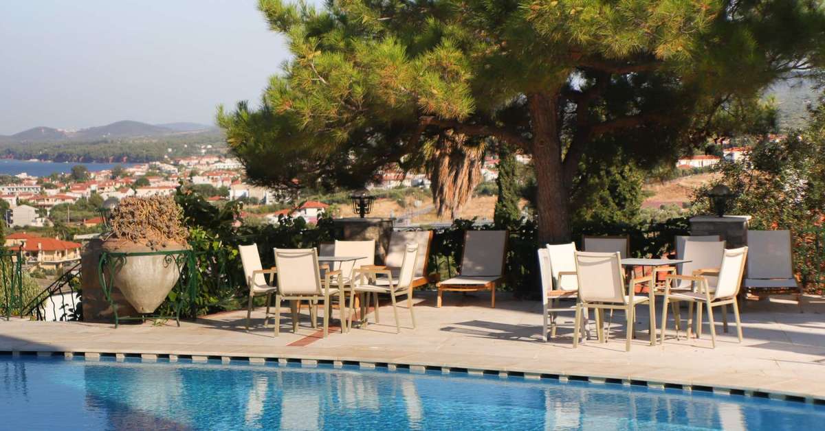 Een foto van het terras bij Geranion Village