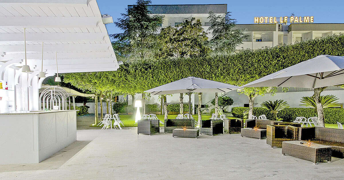 Een foto van het terras bij Hotel Le Palme Paestum