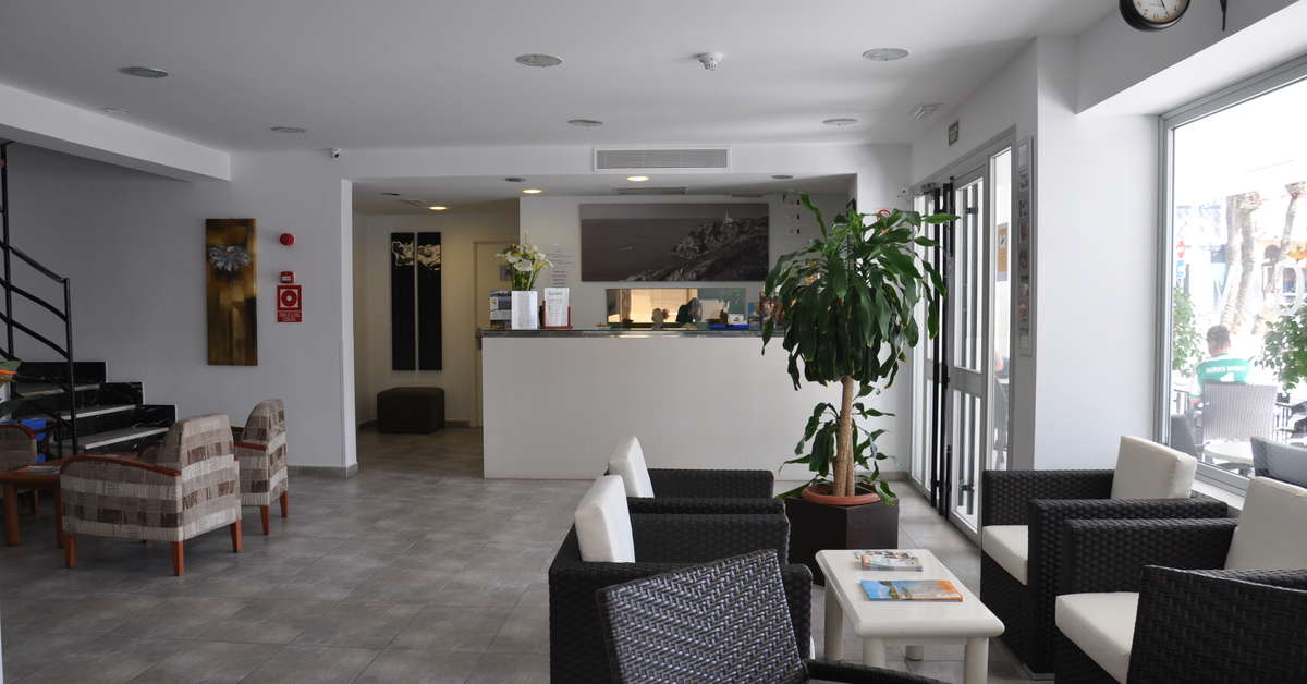 Een foto van het interieur van Gami Hotel