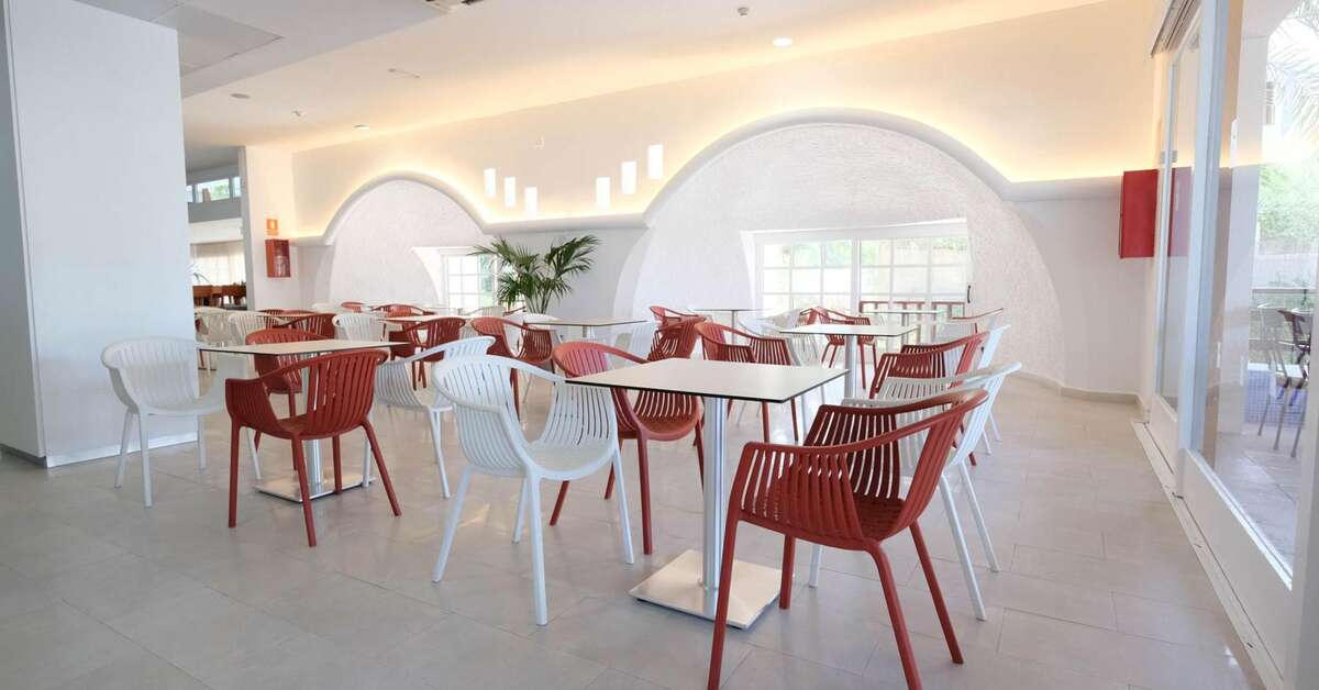 Een foto van de faciliteiten bij azuLine Hotel Bergantin