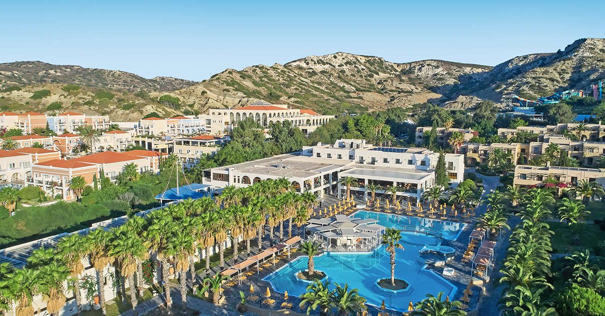 Een foto van het zwembad bij Porto Bello Beach