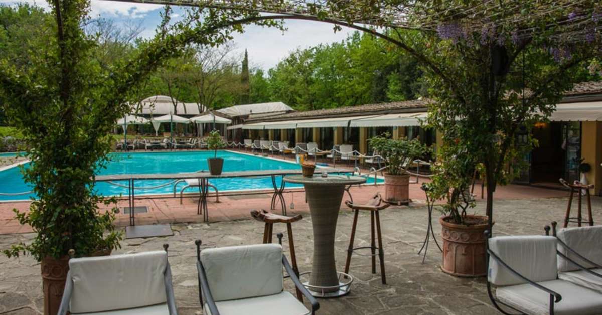 Een foto van het zwembad bij Borgo San Luigi