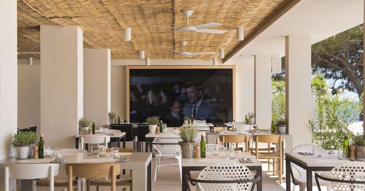 Een foto van de faciliteiten bij ME Ibiza