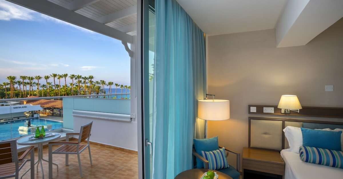 Een foto van Cavo Maris Beach Hotel