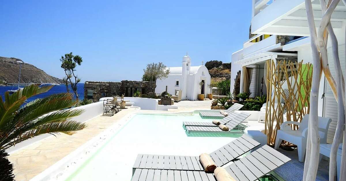 Ein Foto von der Terrasse im Kivotos Mykonos Luxury Boutique Hotel