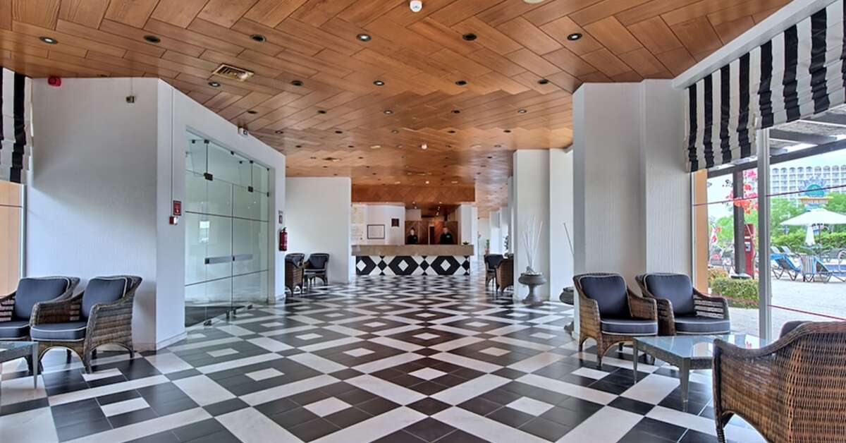 Een foto van het interieur van Portobelo Vilamoura - Marina & Beach Aparthotel