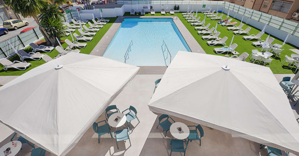 Een foto van het zwembad bij Hotel Benidorm Centre