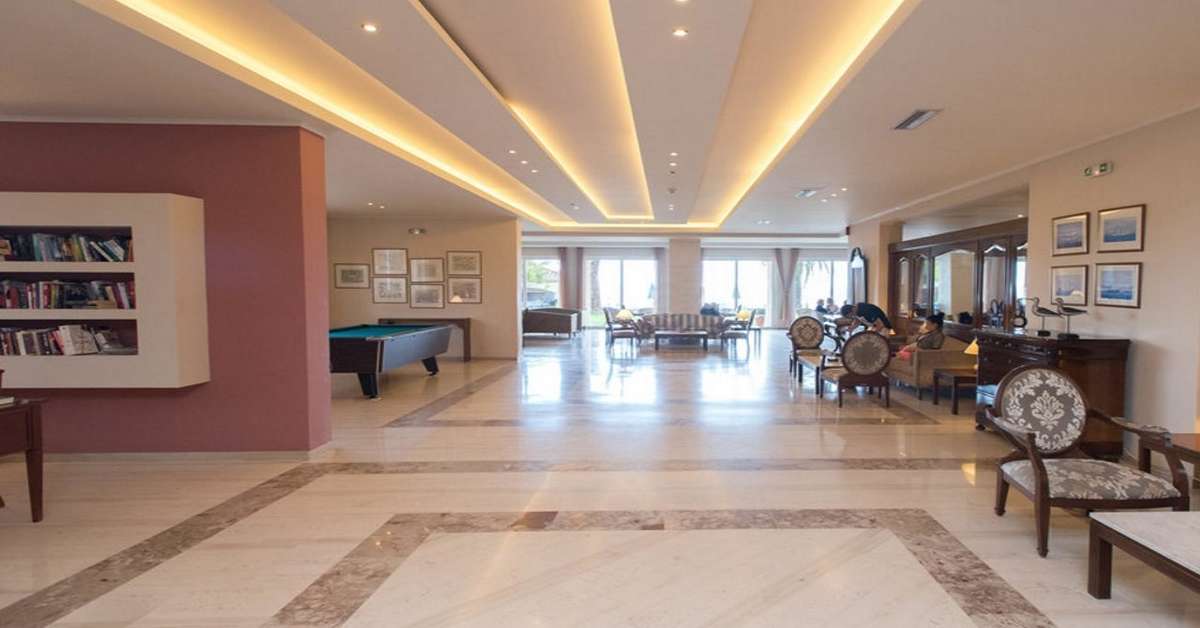 Ein Foto vom Innenbereich im Hotel Zakantha Beach
