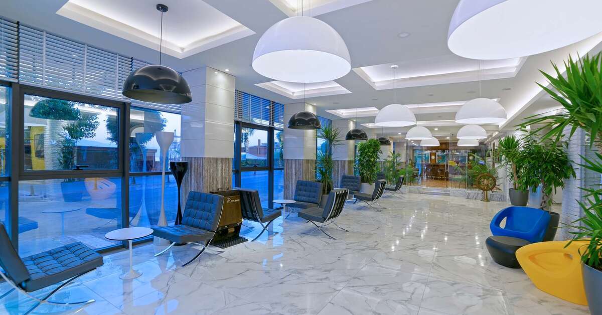 Een foto van het interieur van Kaptan Hotel