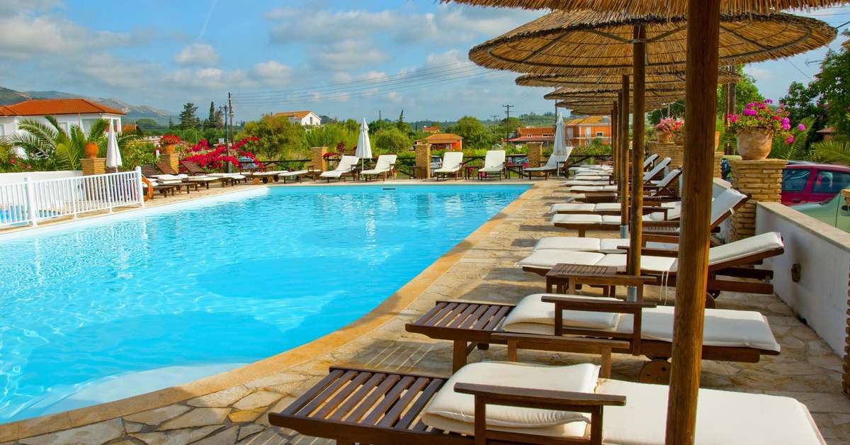 Een foto van het zwembad bij Porto Koukla Beach
