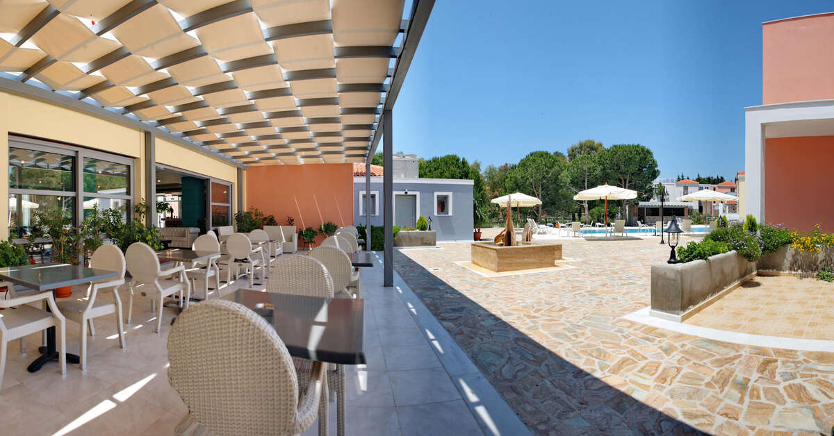 Een foto van Hotel Theofilos Superior