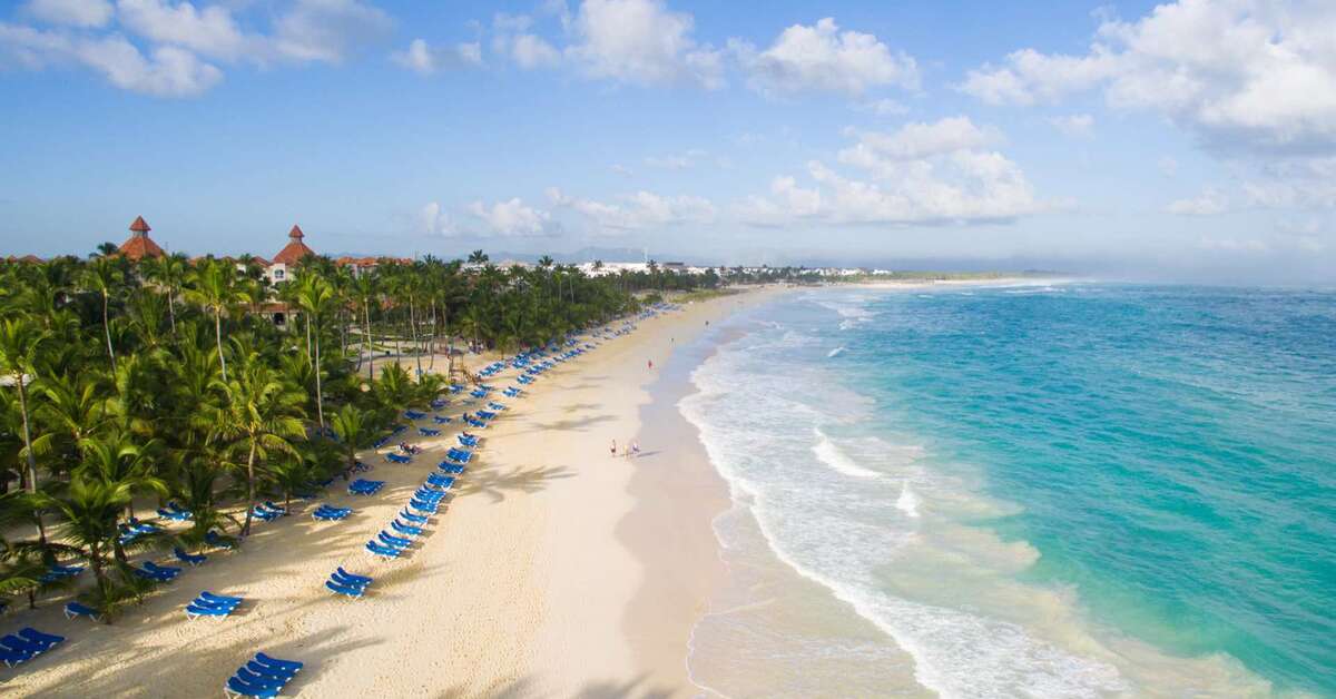 Een foto van het strand bij Occidental Caribe