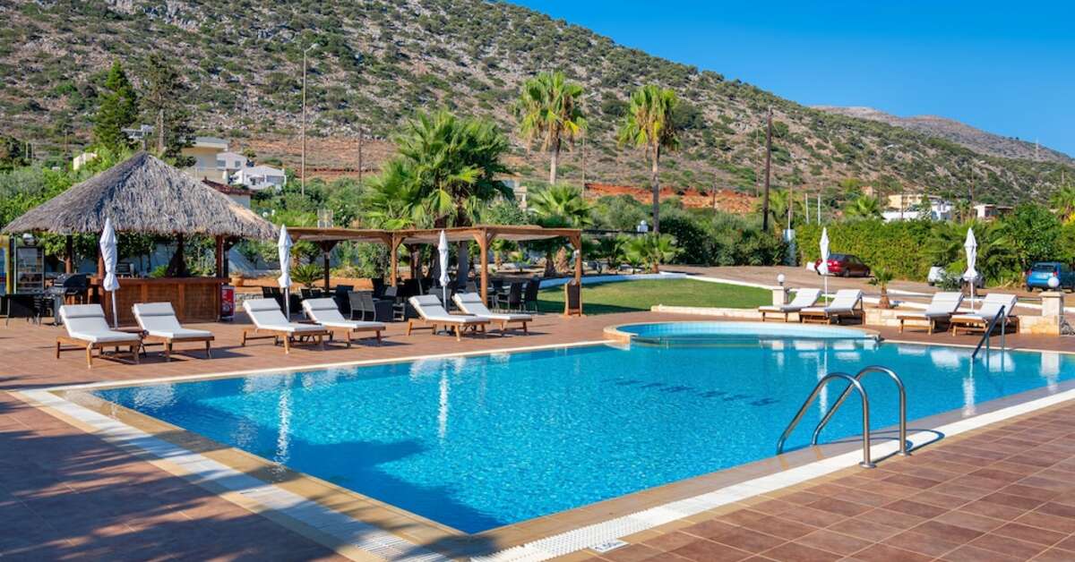 Ein Foto vom Pool im W Suites