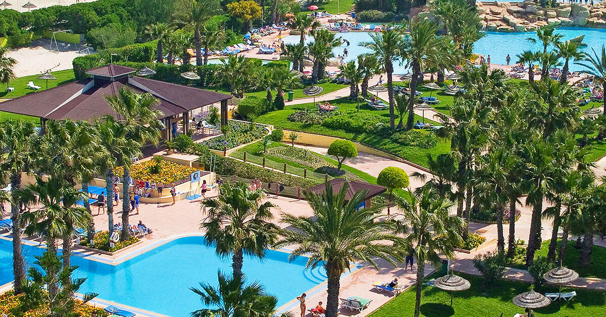 Een foto van het zwembad bij Sahara Beach Aquapark Resort