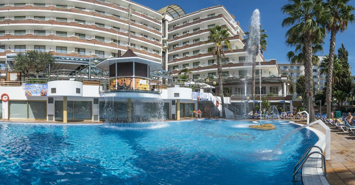 Een foto van het zwembad bij Hotel Indalo Park