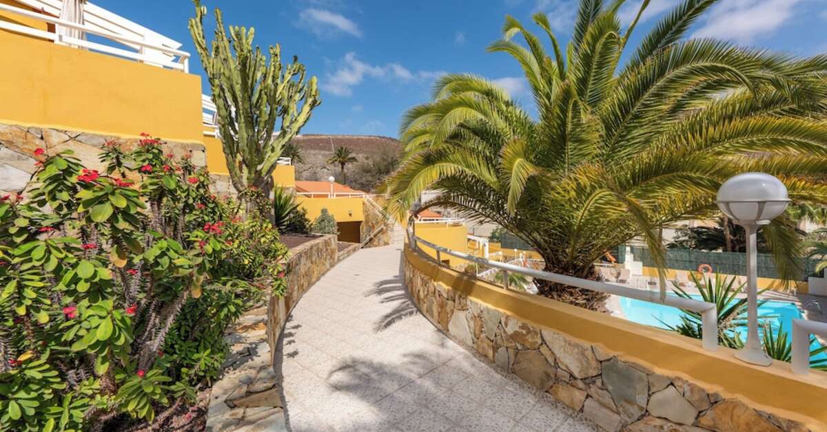 Een foto van de buitenkant van Appartementen Livvo Punta Marina