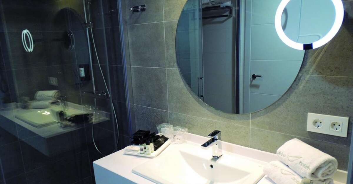 Ein Foto Abba Suites Bilbao City Center