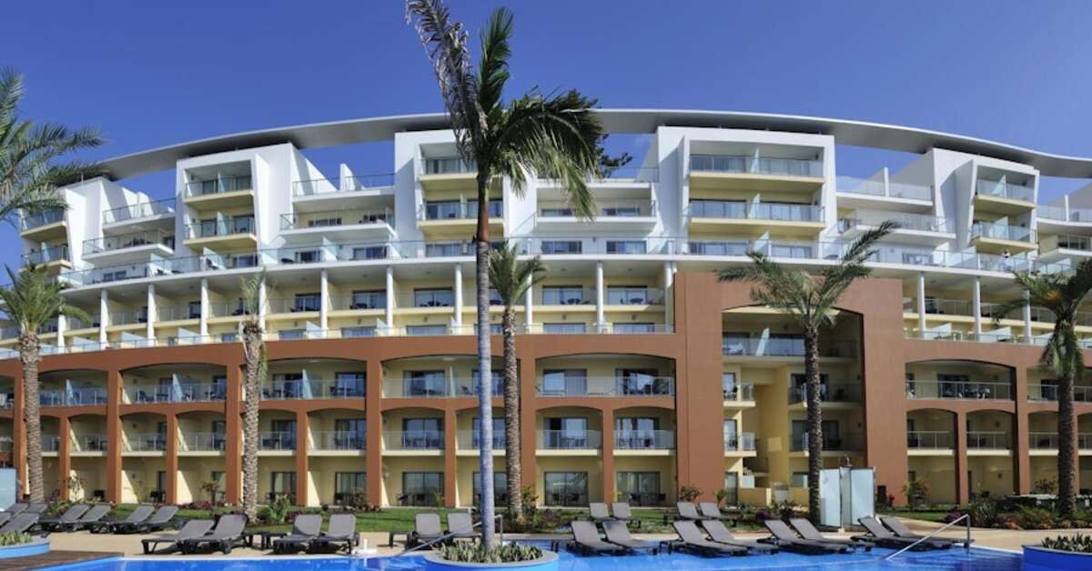 Ein Foto vom Pool im Pestana Promenade