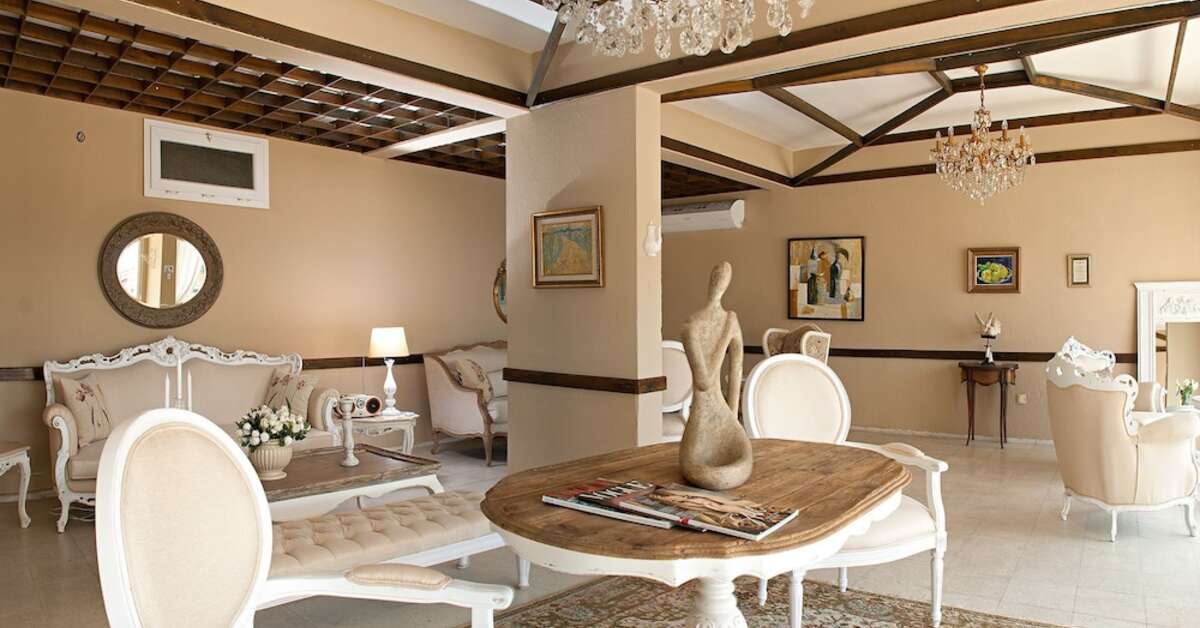 Een foto van het interieur van Hotel Carina