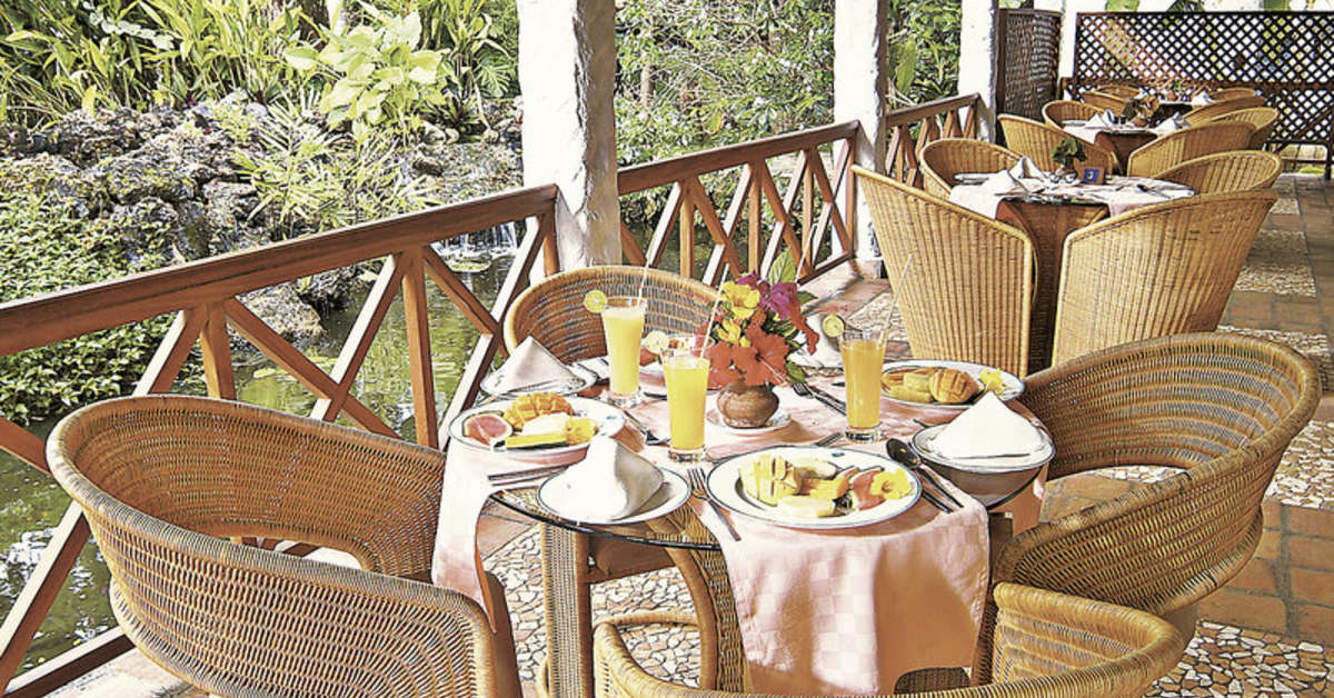 Een foto van Pinewood Beach Resort & Spa